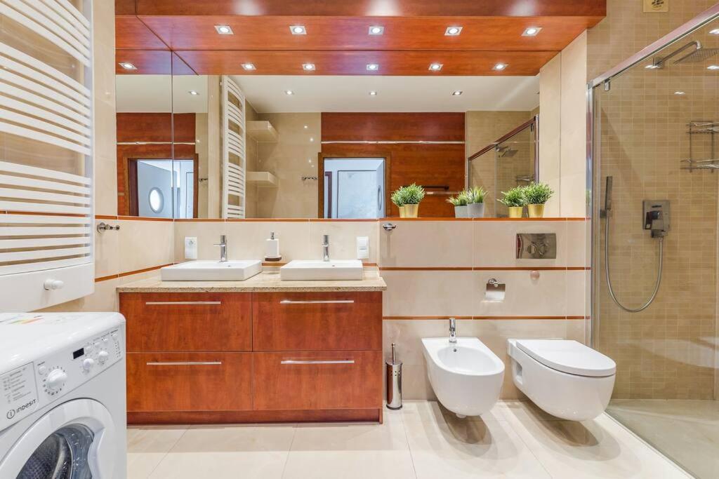 Golden Apartments An Hryniewickiego 6A Gdynia Kültér fotó