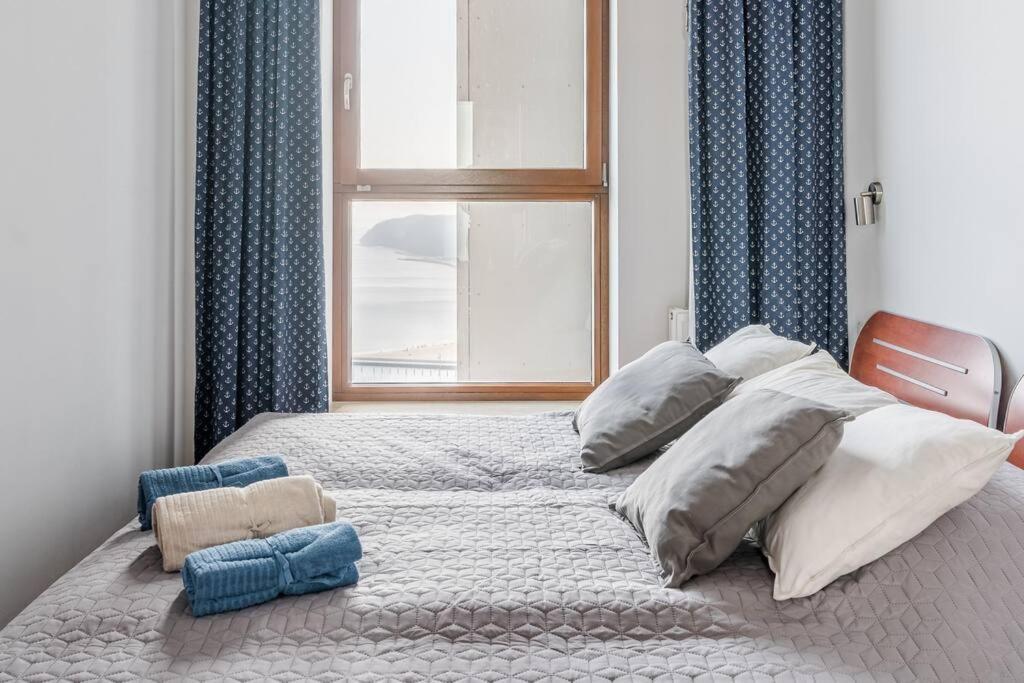 Golden Apartments An Hryniewickiego 6A Gdynia Kültér fotó
