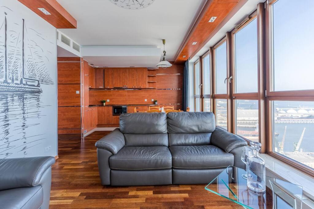 Golden Apartments An Hryniewickiego 6A Gdynia Kültér fotó