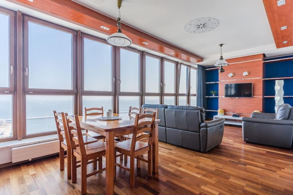 Golden Apartments An Hryniewickiego 6A Gdynia Kültér fotó