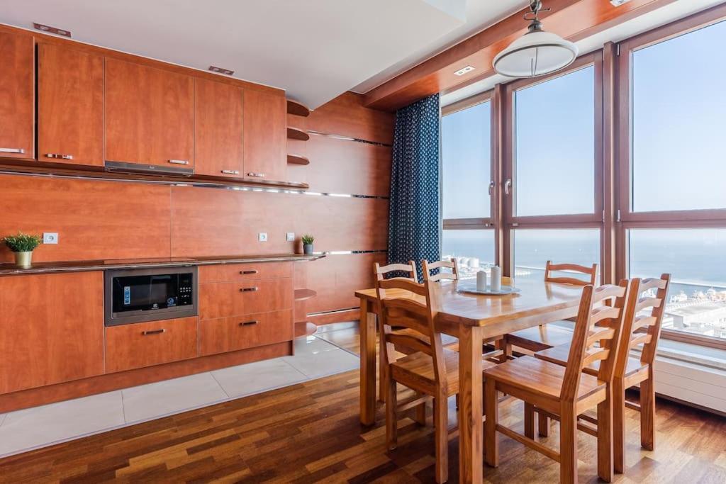Golden Apartments An Hryniewickiego 6A Gdynia Kültér fotó